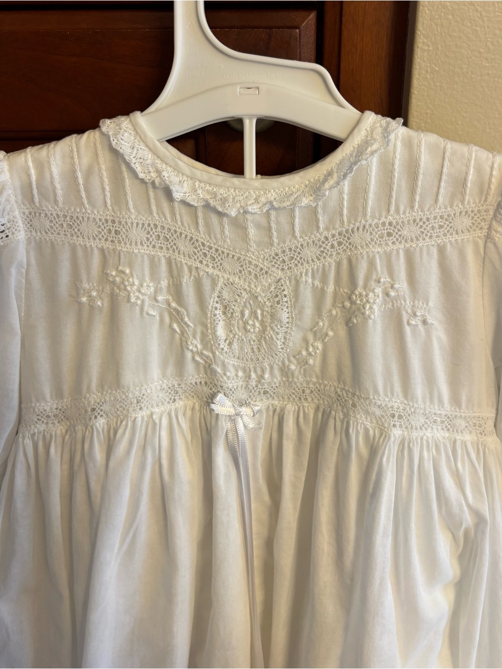 Christening gown - Picture 3 of 12